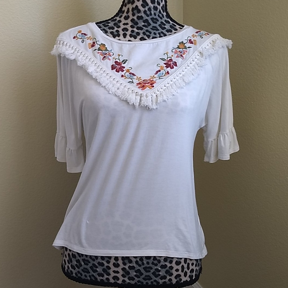 Formal/ causal mid sleeve top